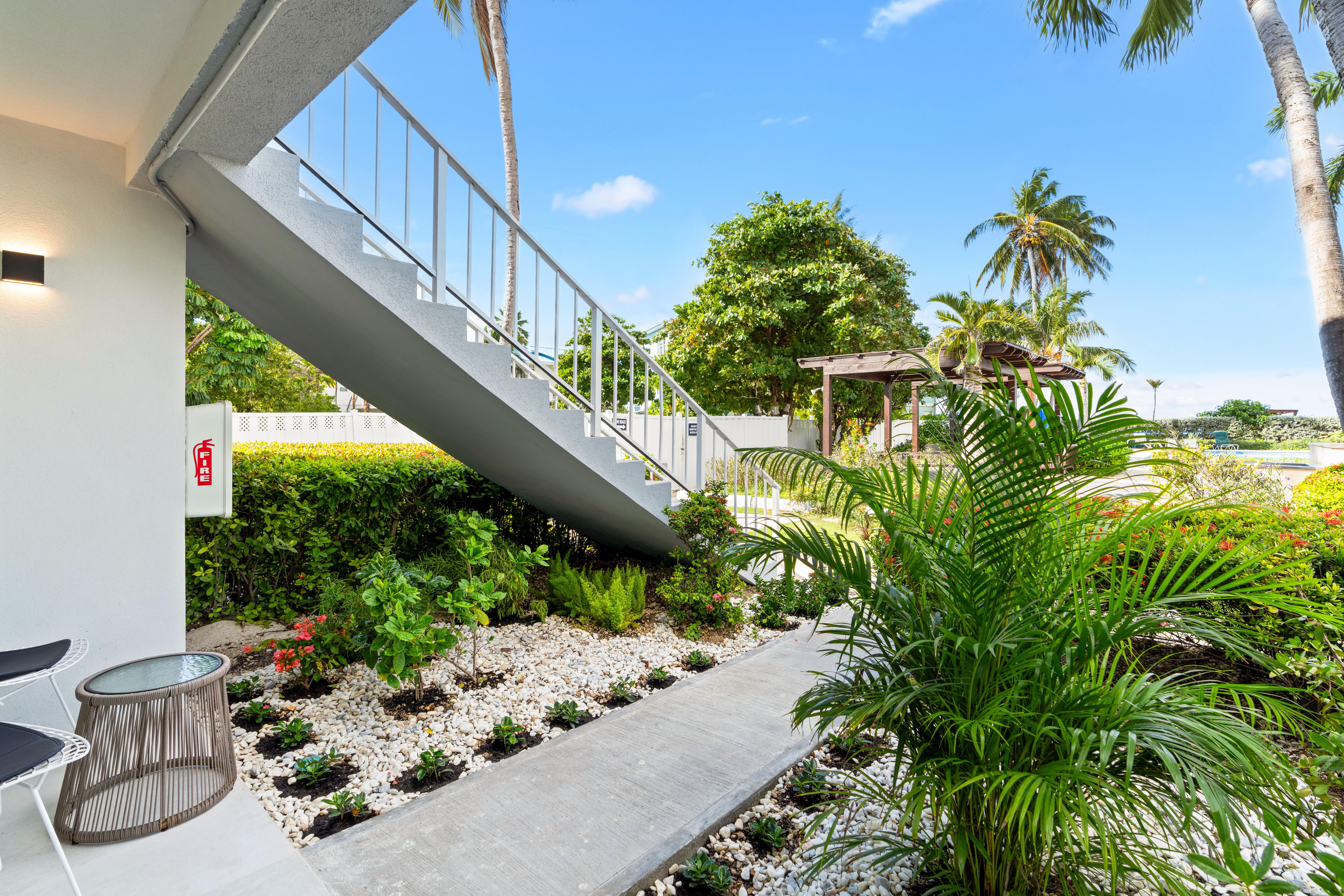 Island Pine Villas